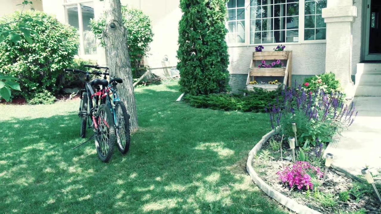 Brother Li Homestay YYC Buitenkant foto